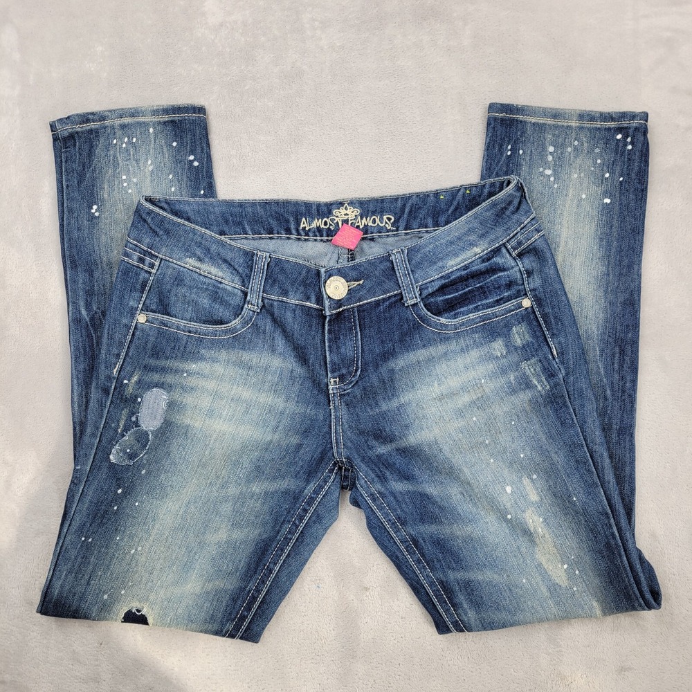 Almost Famous Jeans Women 11 Straight Denim Pants Stretch Distress Splatter Blue